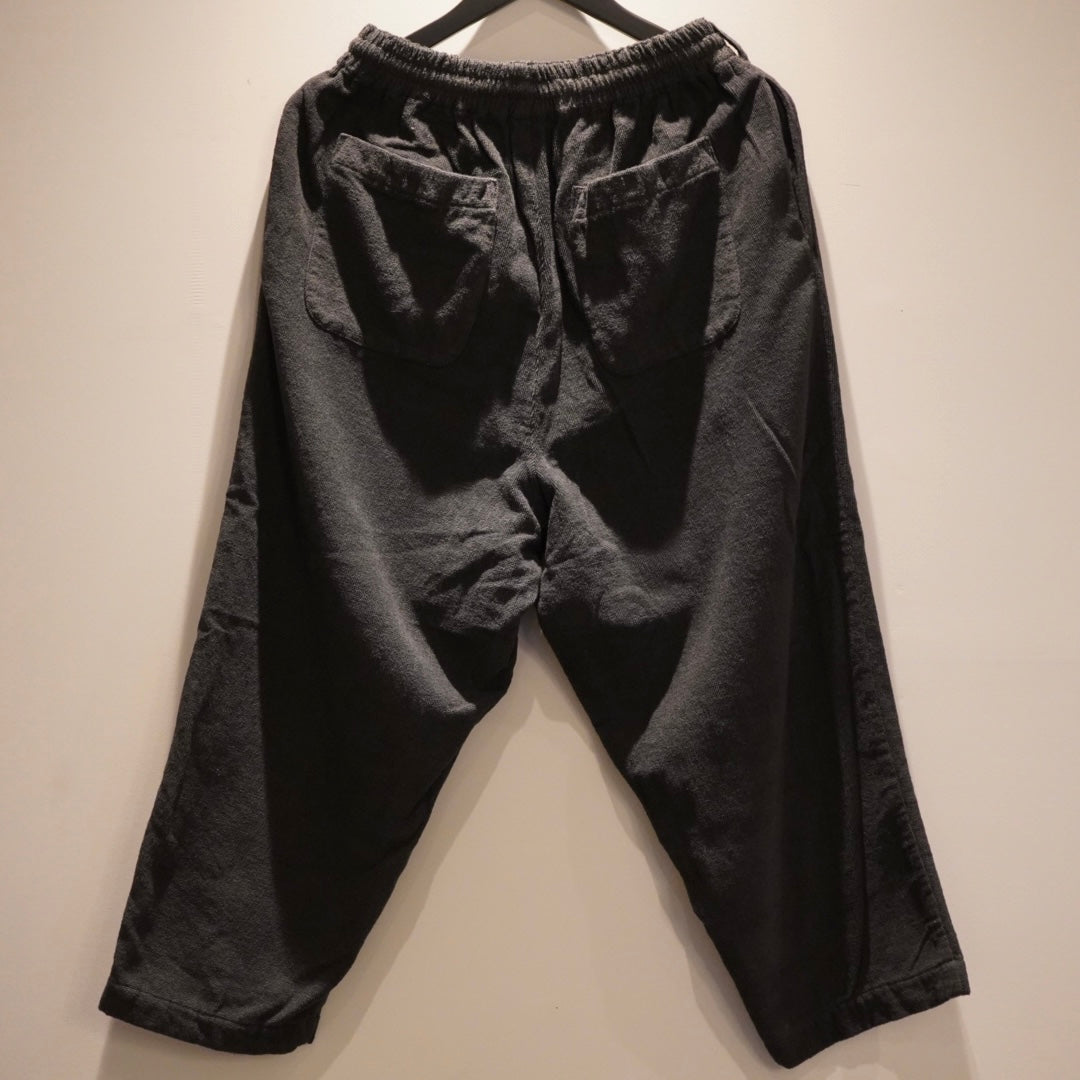 GLADDEN - EASY PANTS BLACK / BYGH5111