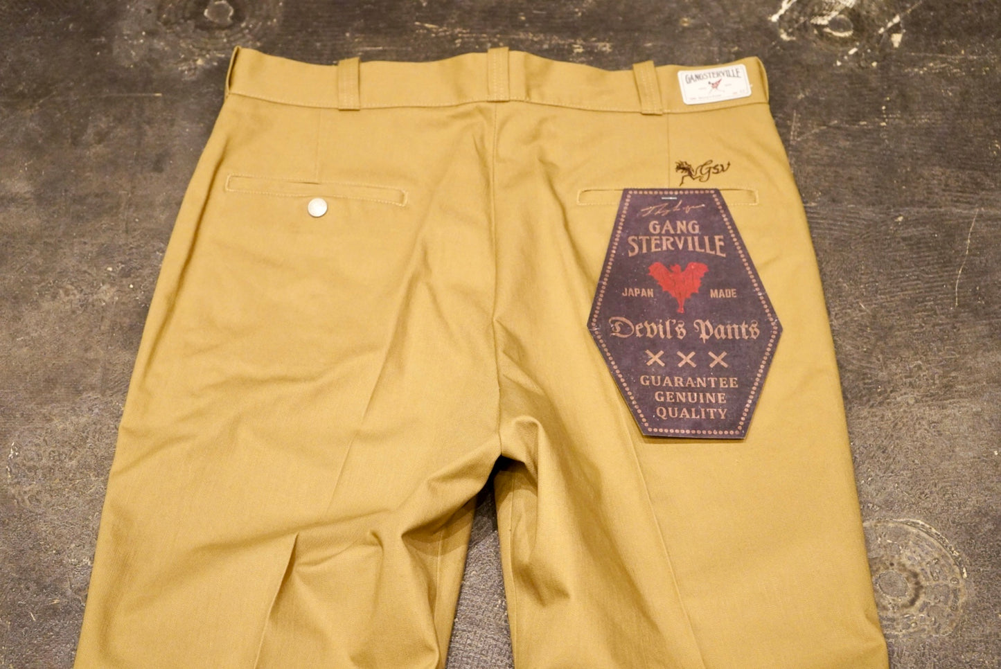 DEVIL'S - PANTS BEIGE