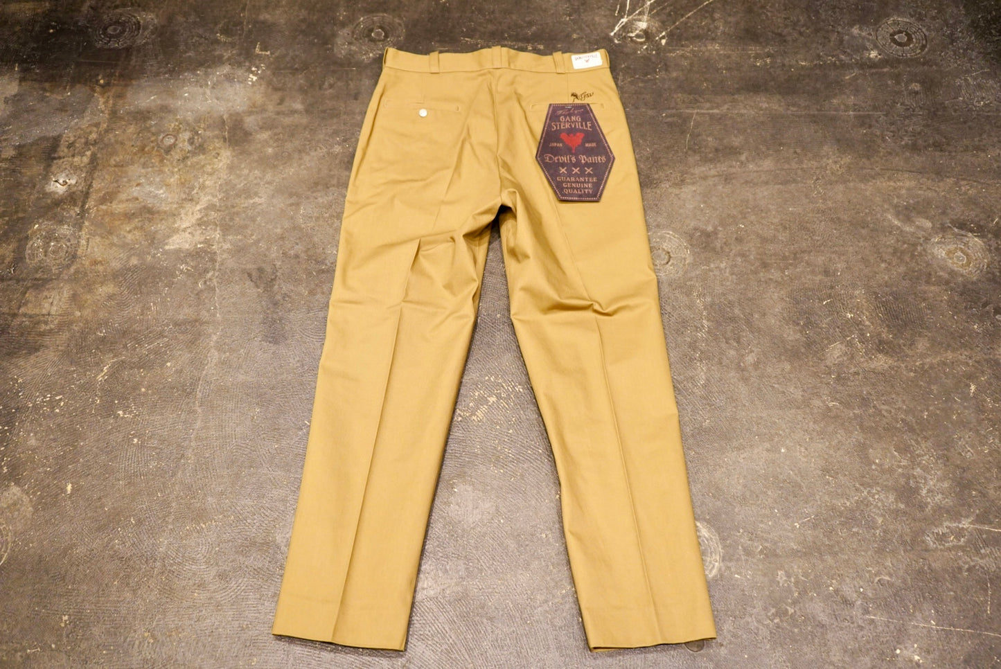DEVIL'S - PANTS BEIGE