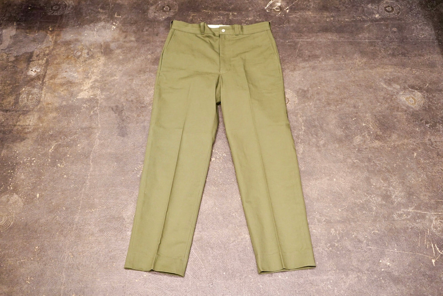 DEVIL'S - PANTS GREEN