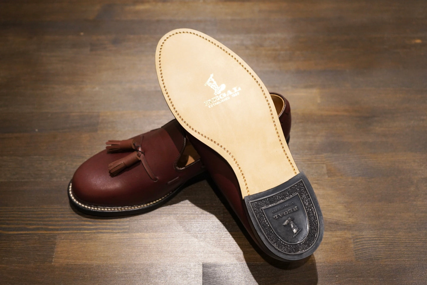 TASSELED SLIP-ON BROWN
